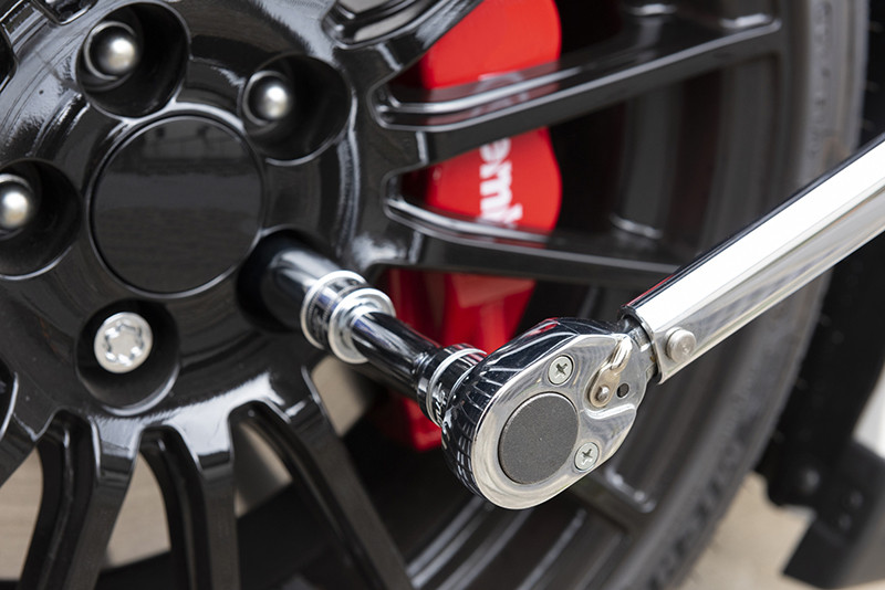 秀光鈑金工業有限会社